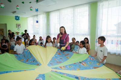 Изпращане на децата от подготвителна група - ДГ Снежанка - Зетьово