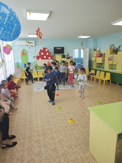 Празник за края на учебната година - ДГ Снежанка - Зетьово