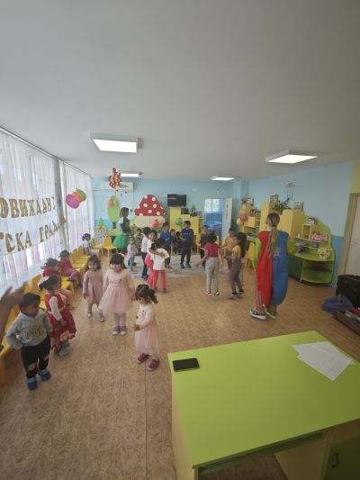 Празник за края на учебната година - ДГ Снежанка - Зетьово