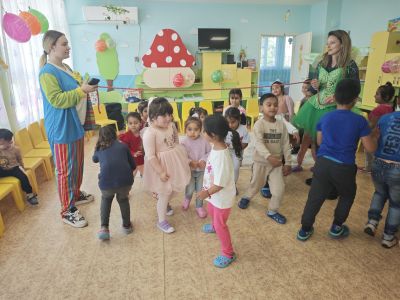 Празник за края на учебната година - ДГ Снежанка - Зетьово