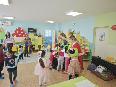 Празник за края на учебната година - ДГ Снежанка - Зетьово